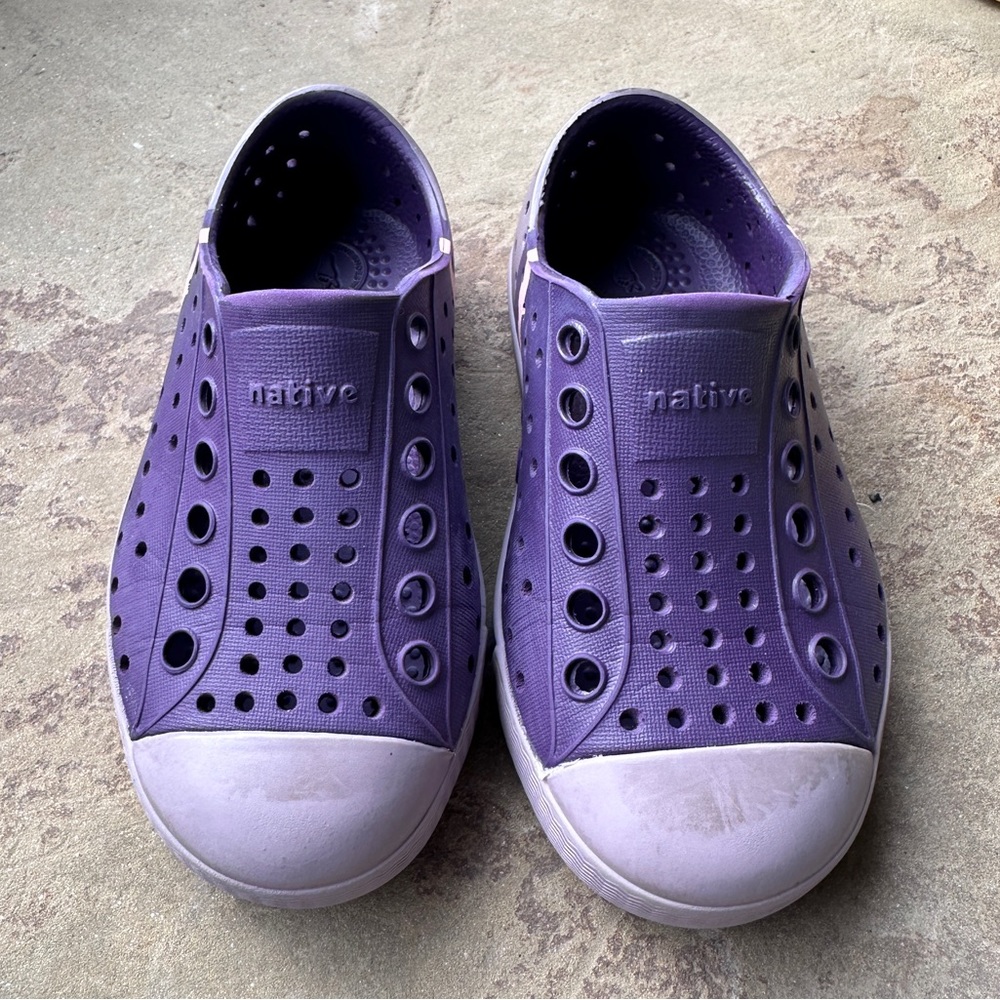 Purple Native Shoes C7